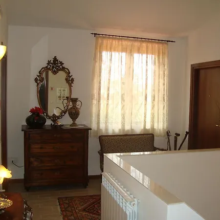 La Sosta Di Braccio Tatil Evi